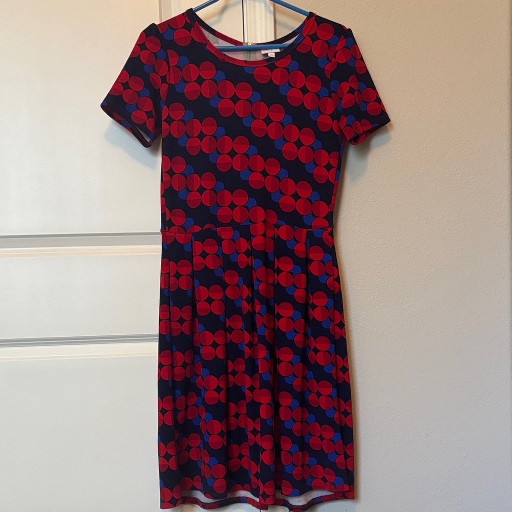 LulaRoe Amelia with pockets Red and Blue Patterned Dress size medium stretch